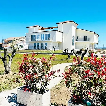 Resort Esperidi Paestum Agri *